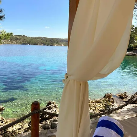 Pebble Bay Paradise House *