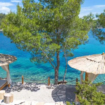Holiday home Pebble Bay Paradise House