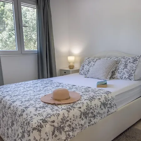 Дом отдыха Pebble Bay Paradise House