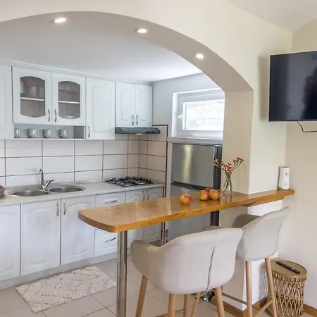 Pebble Bay Paradise House *