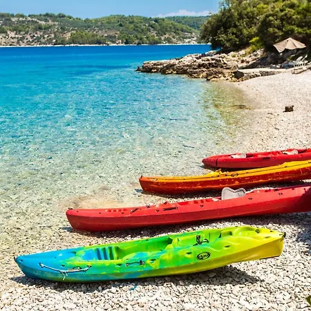 Pebble Bay Paradise House