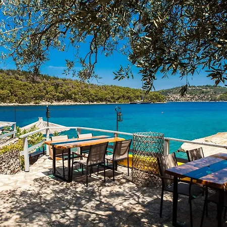 Pebble Bay Paradise House * Vela Luka