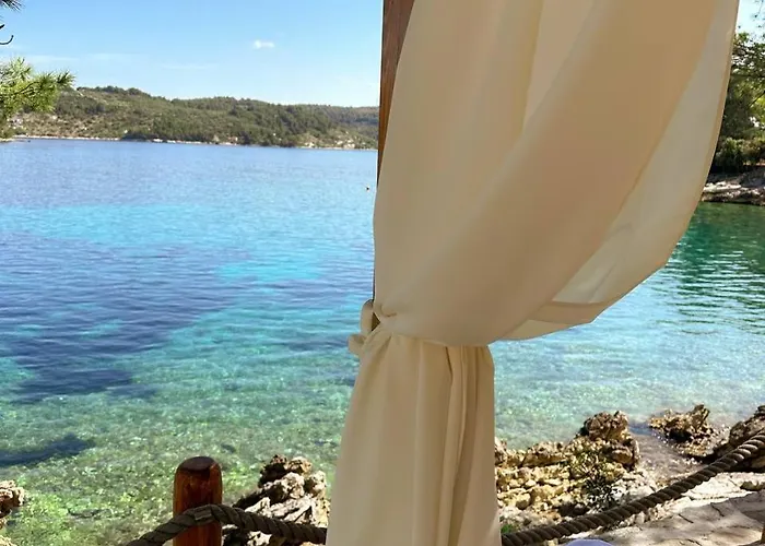 Pebble Bay Paradise House *