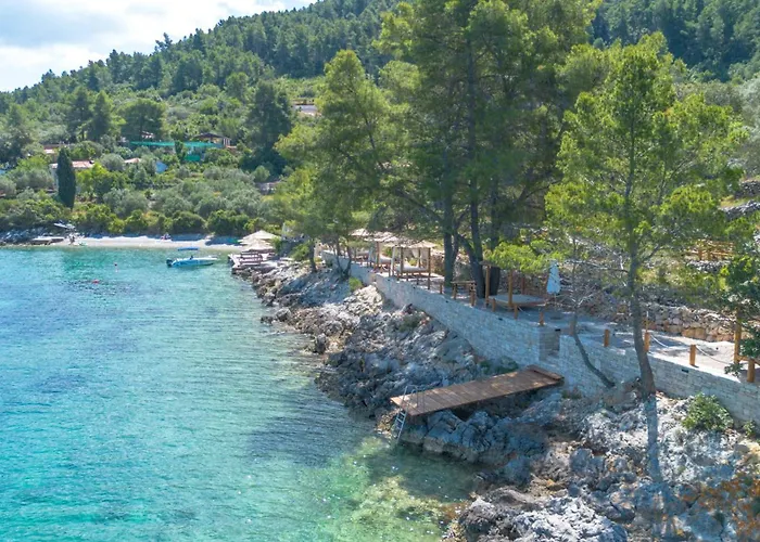 Pebble Bay Paradise House