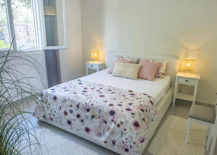 Pebble Bay Paradise House *