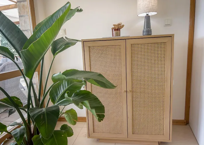 Pebble Bay Paradise House * וולה לוקה