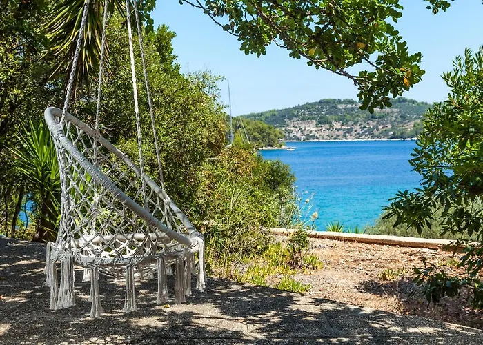 בית נופש Pebble Bay Paradise House *